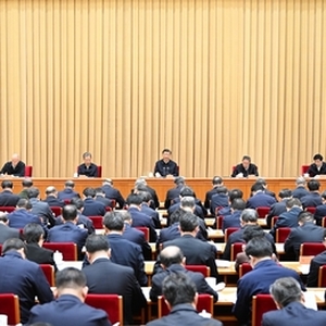 李強(qiáng)主持召開中央金融委員會會議 深入學(xué)習(xí)貫徹習(xí)近平總書記在中央金融工作會議上的重要講話精神 審議推動金融高質(zhì)量發(fā)展相關(guān)重點(diǎn)任務(wù)分工方案